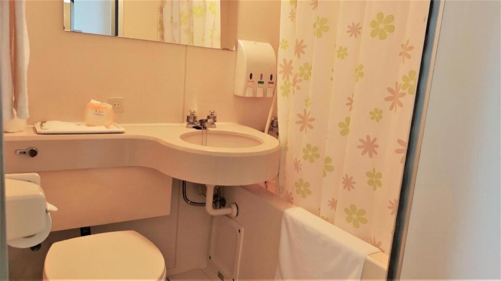 Ikebukuro Royal 2*